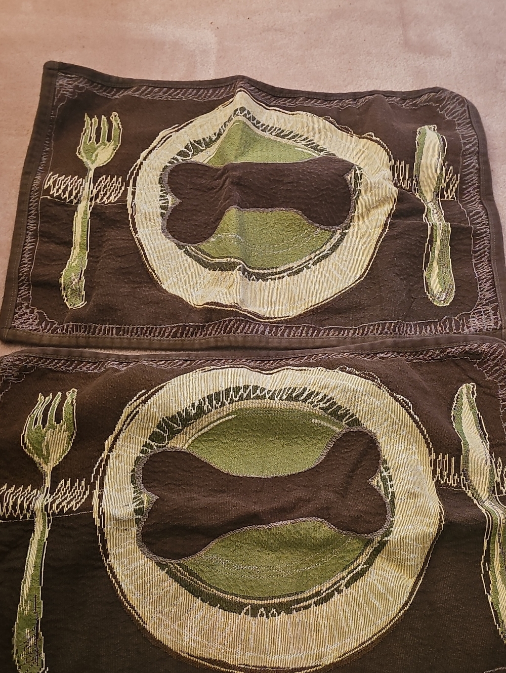 Pet Dining Brown & Green Dinner Placemat Set